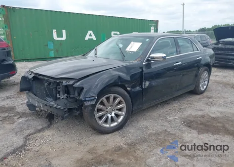 2012 Chrysler 300 Limited z USA, uszkodzony, nr VIN 2C3CCACG7CH310394